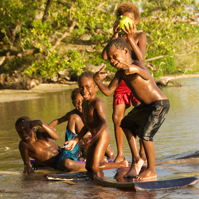 children, papua new guinea, eric madeja